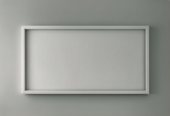 White Canvases on an Easel 25xJPEG White Canvases on an Easel 25xJPEG