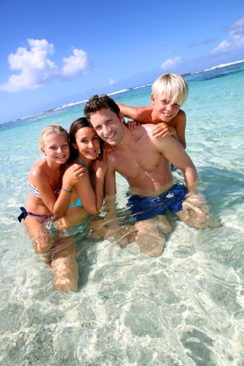 Children & Parents in the Countryside & on the Beach 25xJPG Children & Parents in the Countryside & on the Beach 25xJPG