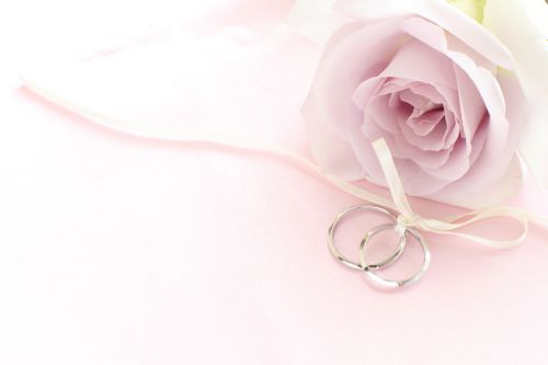 Wedding Rings - Shutterstock 50xjpg