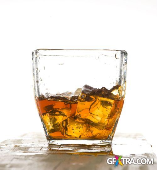 Wiskey Collection - Shutterstock 100xjpg