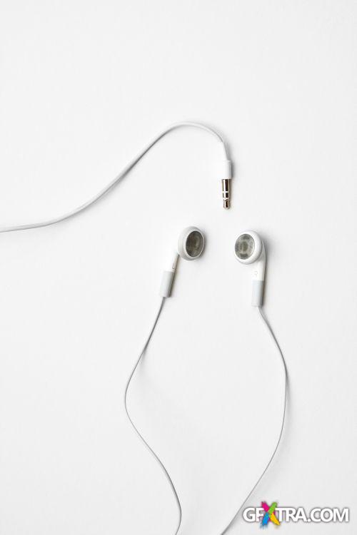 Earphones Collection - Shutterstock 50xjpg