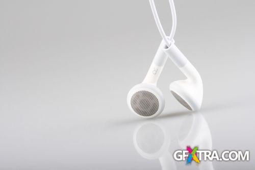 Earphones Collection - Shutterstock 50xjpg