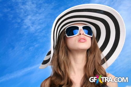 Amazing SS - Woman Wearing a Nice Summer Hat, 25xGPGs