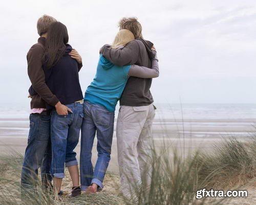 Image Source IS948 Autumn Beach Couples