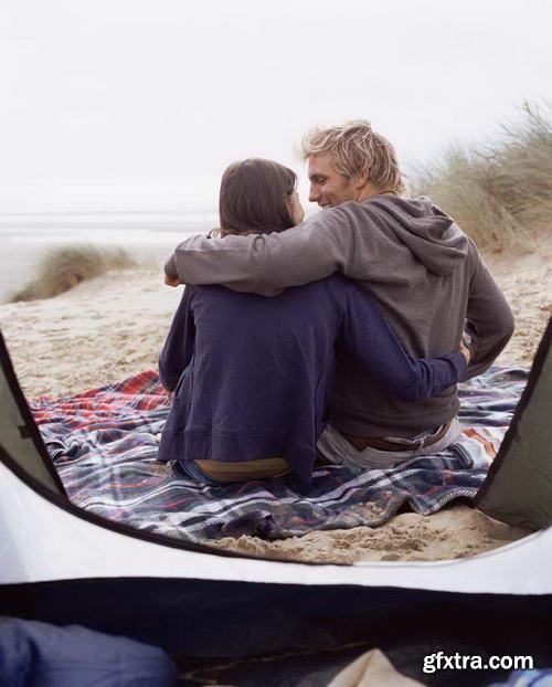 Image Source IS948 Autumn Beach Couples