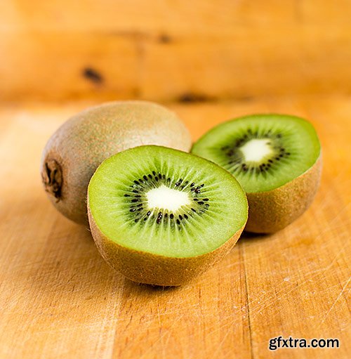 Fresh kiwi and strawberry - PhotoStock