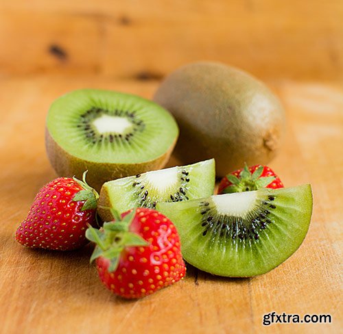 Fresh kiwi and strawberry - PhotoStock