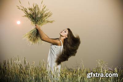 Girl on Wheat Field 25xJPG