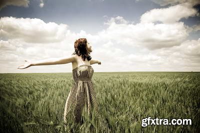 Girl on Wheat Field 25xJPG