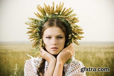 Girl on Wheat Field 25xJPG