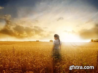 Girl on Wheat Field 25xJPG