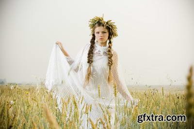 Girl on Wheat Field 25xJPG