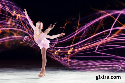 INGIMAGE - Little Girl Figure Skating