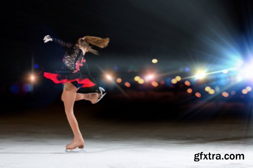 INGIMAGE - Little Girl Figure Skating