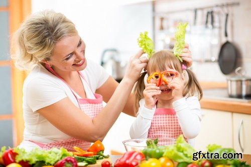 Amazing SS - Cheerful happy baby child eats, 25xJPGs