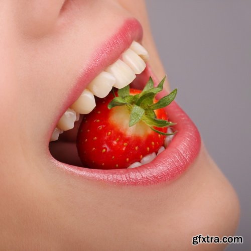 Amazing SS - Woman lips with fruit, 25xJPG