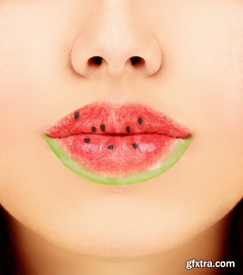 Amazing SS - Woman lips with fruit, 25xJPG