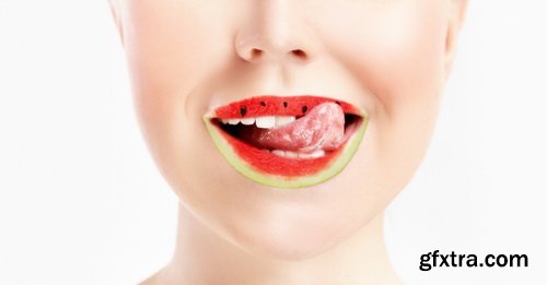 Amazing SS - Woman lips with fruit, 25xJPG