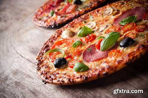 Tasty Italian Pizza - 25 JPEGs