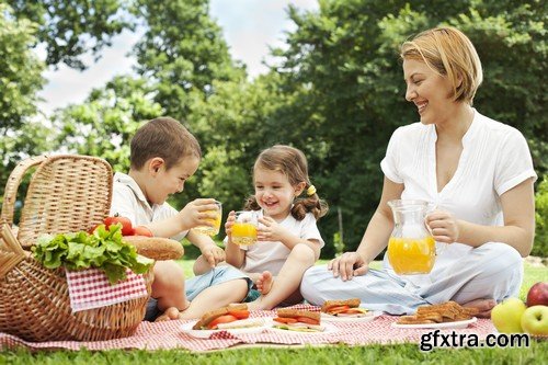 Stock Photos - Picnic, outing, family, 25xJPG