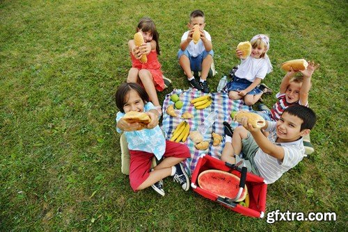 Stock Photos - Picnic, outing, family, 25xJPG