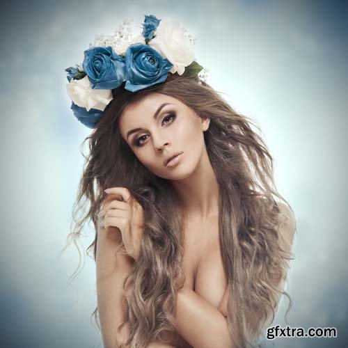 Beautiful women with wreath of flowers in hair, 25xJPGs