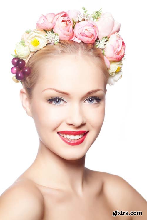 Beautiful women with wreath of flowers in hair, 25xJPGs