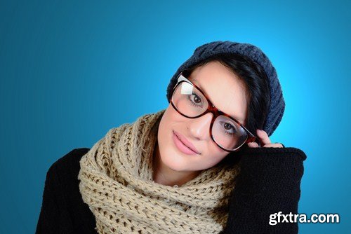 Beautiful Girl In Glasses - 25 HQ Images