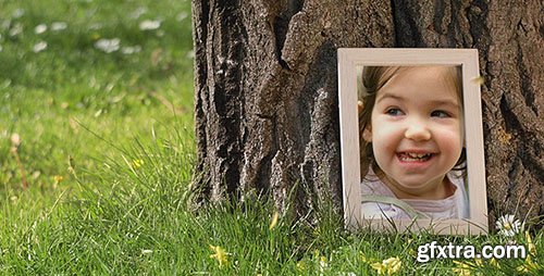 Videohive Photo Gallery in a Sunny Park 7762906