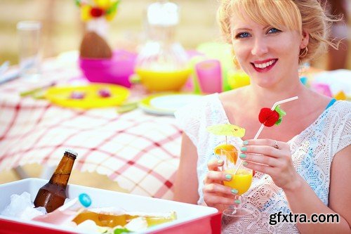 Stock Photos - Girls with cocktail, 25xJPG