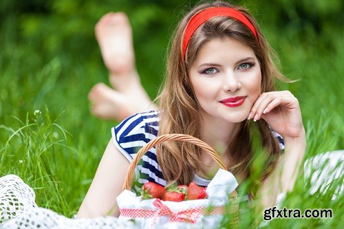 Stock Photos - Girl with strawberry, 25xJPG