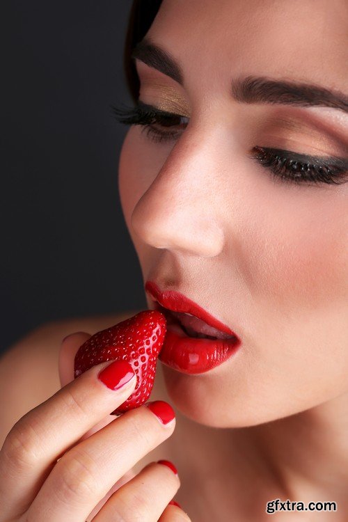 Stock Photos - Girl with strawberry, 25xJPG