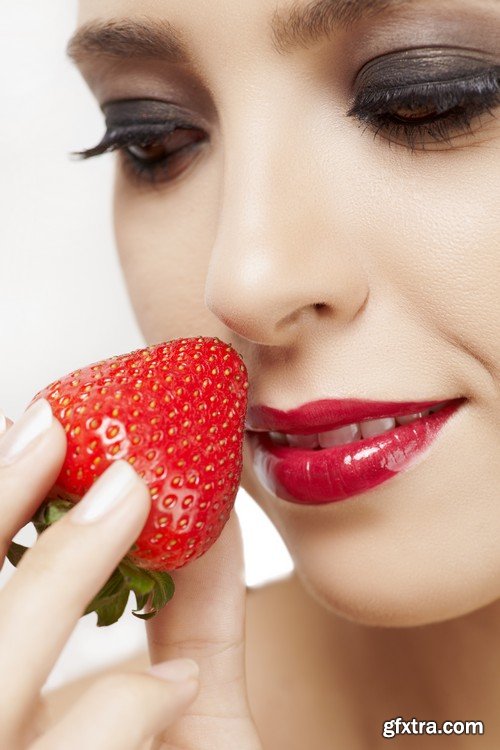 Stock Photos - Girl with strawberry, 25xJPG