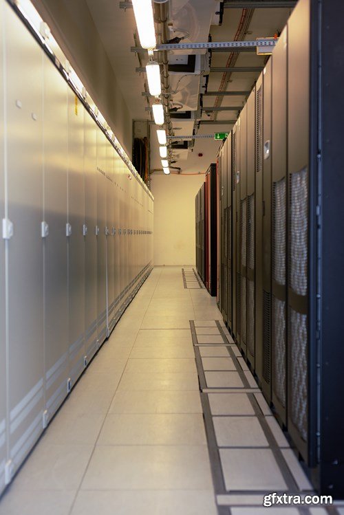 Data Center, 25xUHQ JPEG