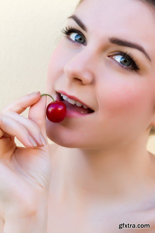 Stock Photos - Girls with cherry, 25xJPG