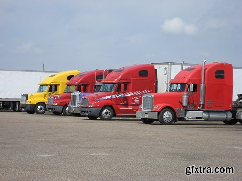 Freightliner Trucks - 25x JPEGs