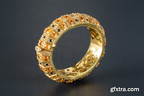 Jewelry made of gold 5 UHQ Jpeg