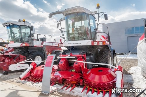 Collection combines and agricultural machinery 25 UHQ Jpeg