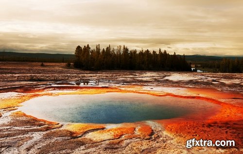 Collection of different geysers 25 UHQ Jpeg