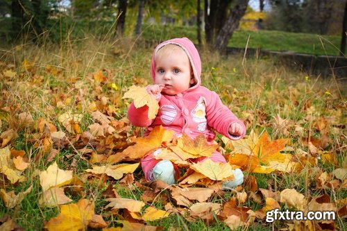 Beautiful collection of autumn children 25 UHQ Jpeg