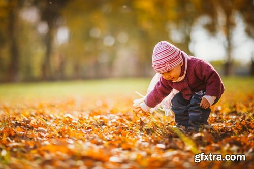 Beautiful collection of autumn children 25 UHQ Jpeg