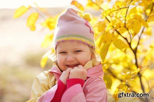 Beautiful collection of autumn children 25 UHQ Jpeg