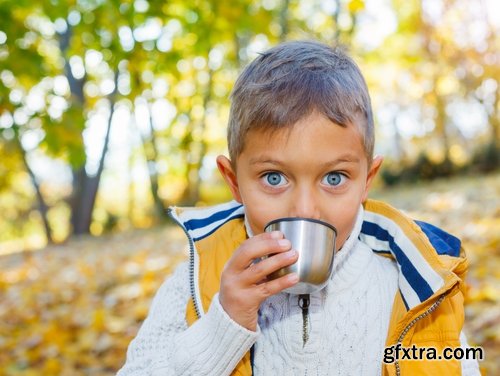 Beautiful collection of autumn children 25 UHQ Jpeg