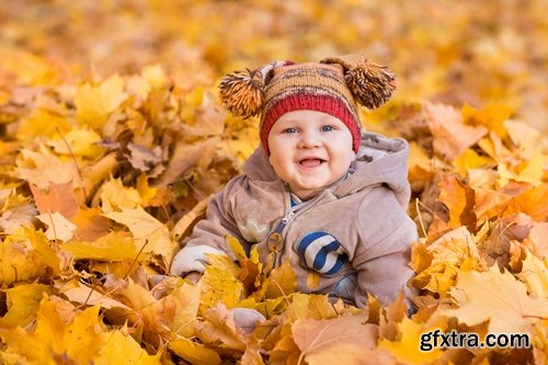 Beautiful collection of autumn children 25 UHQ Jpeg