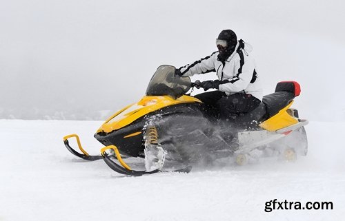 Collection of different snowmobiles 25 UHQ Jpeg