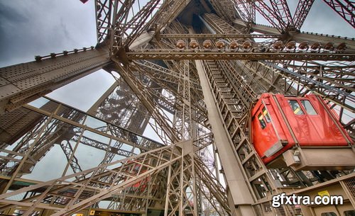 Eiffel Tower - Paris 25xJPG