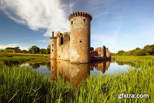 Collection of old castles 25 UHQ Jpeg