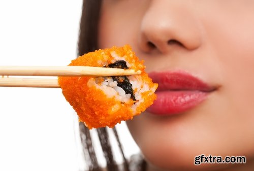 Collection of the most beautiful girls eating sushi 25 UHQ Jpeg