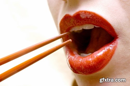 Collection of the most beautiful girls eating sushi 25 UHQ Jpeg