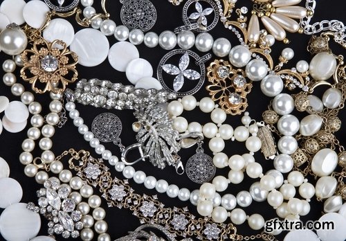 Collection of luxurious pearls 25 UHQ Jpeg